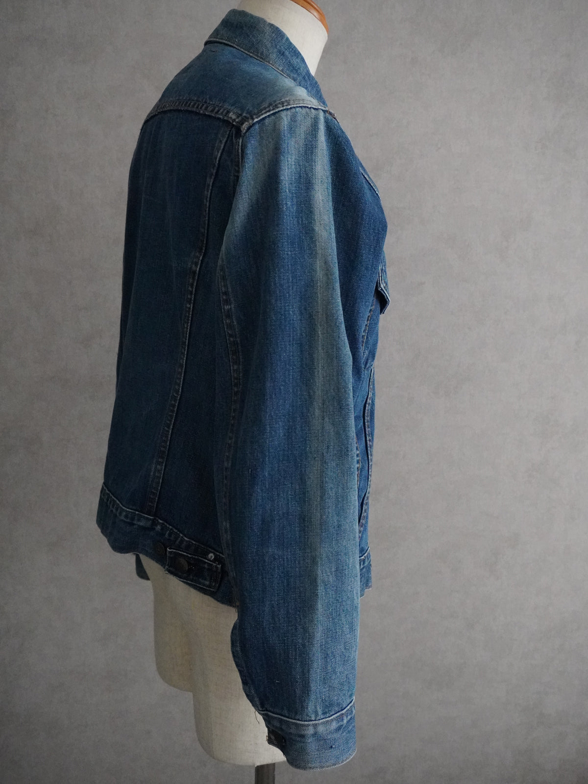 70s 70505
