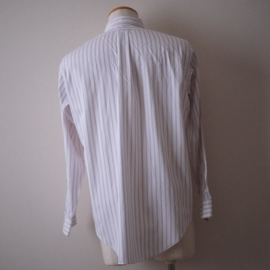 stripe shirt