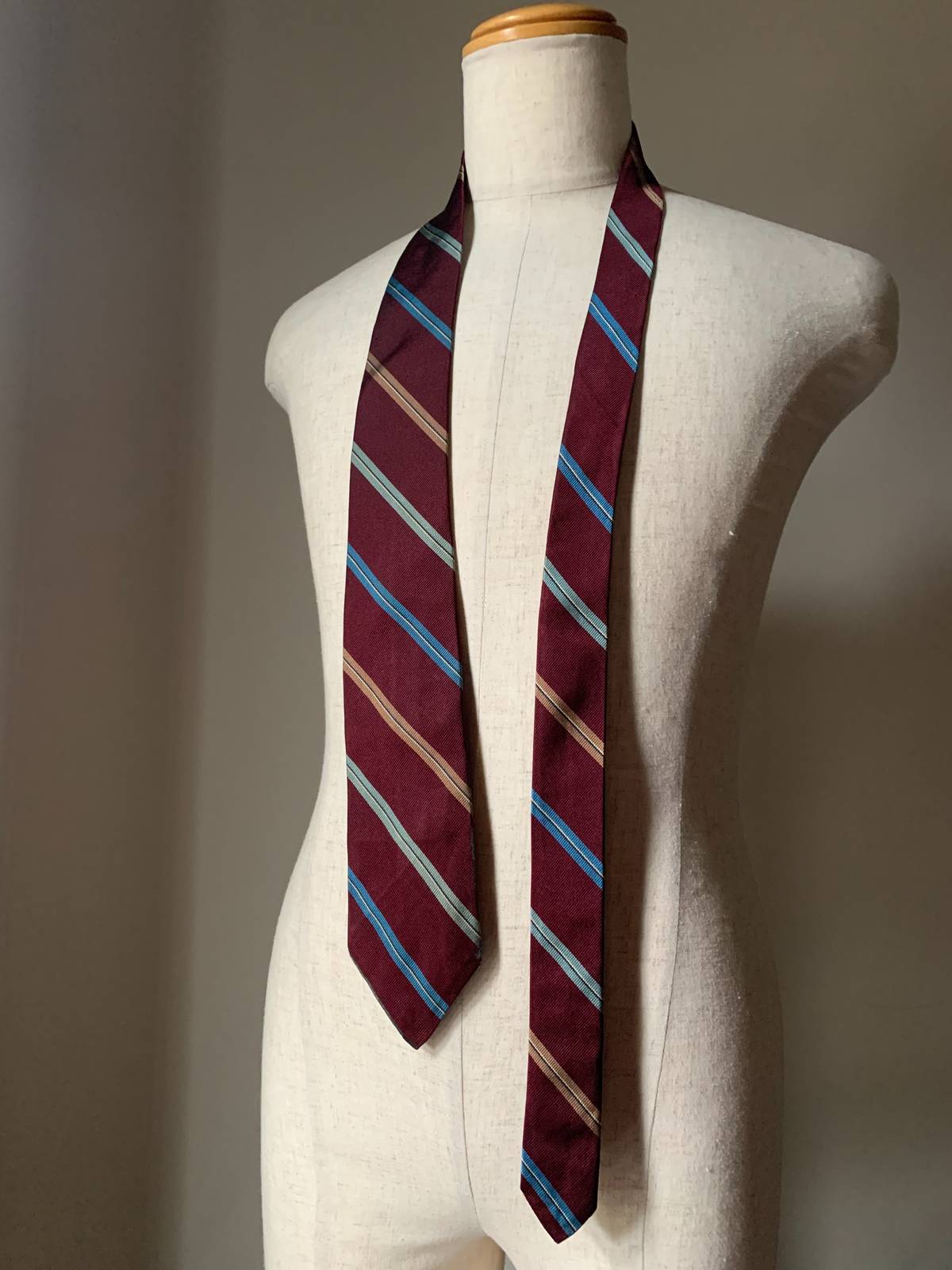 60s tie
