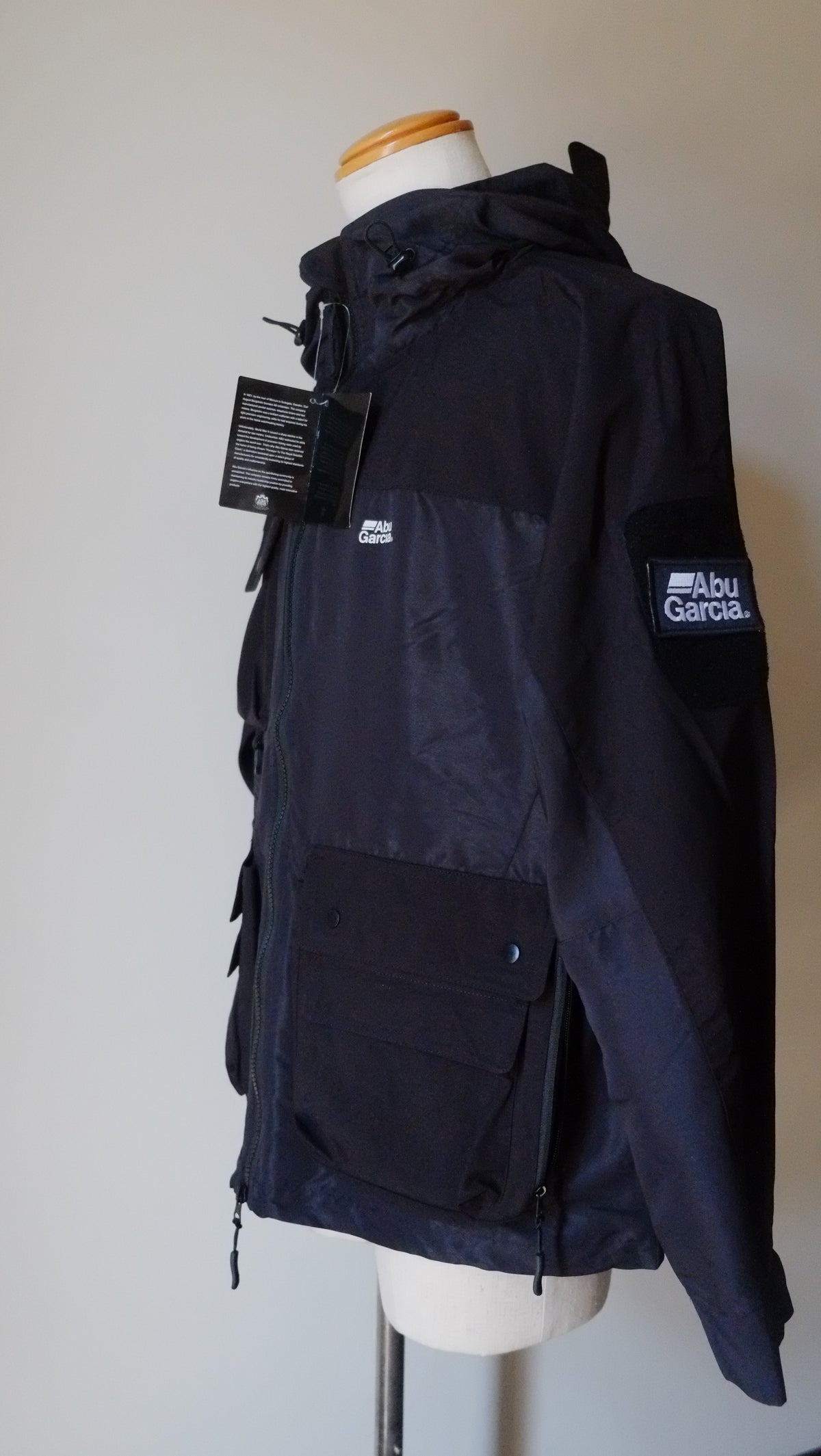 Water repellent fishing parka