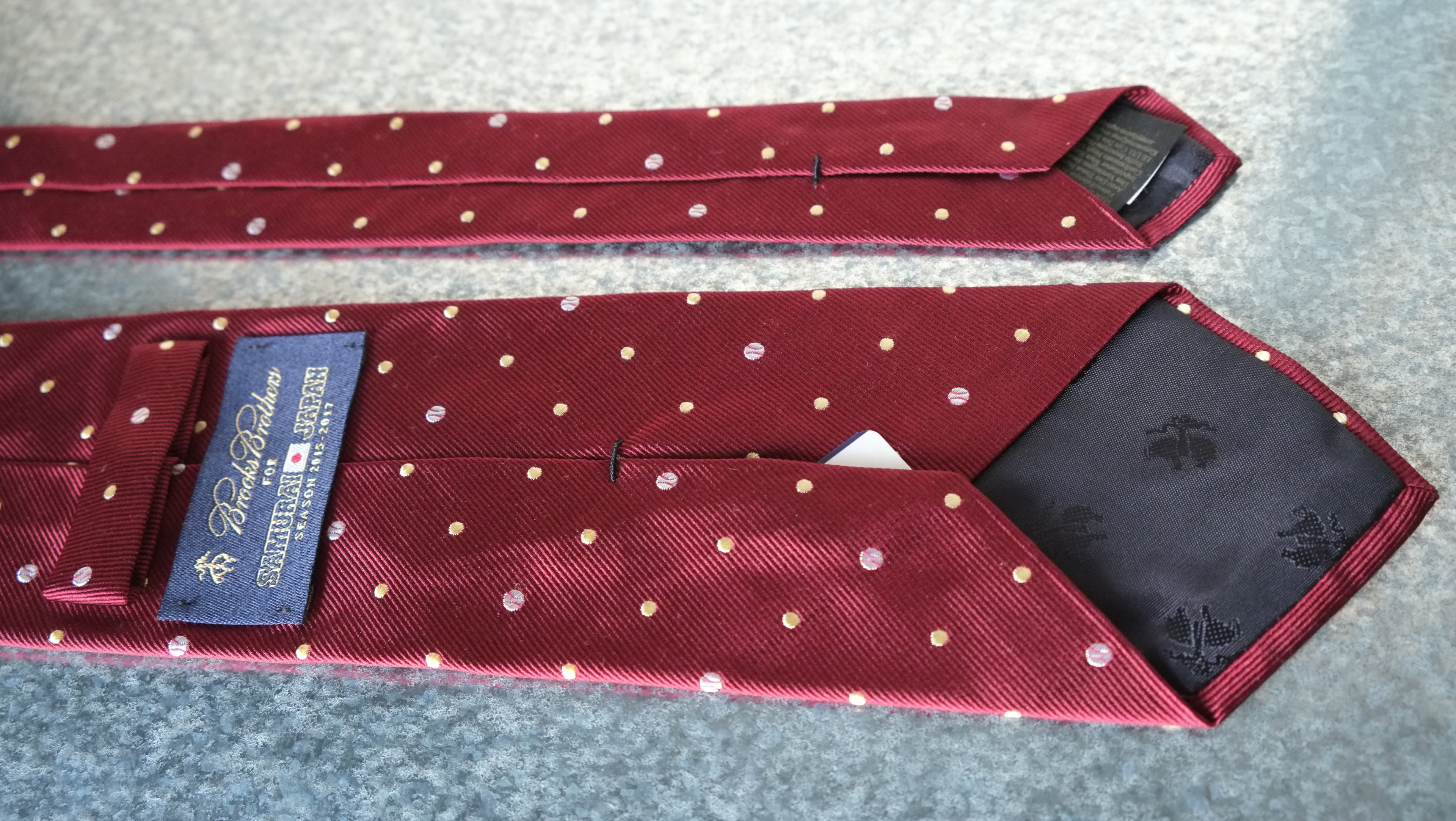 2016season tie