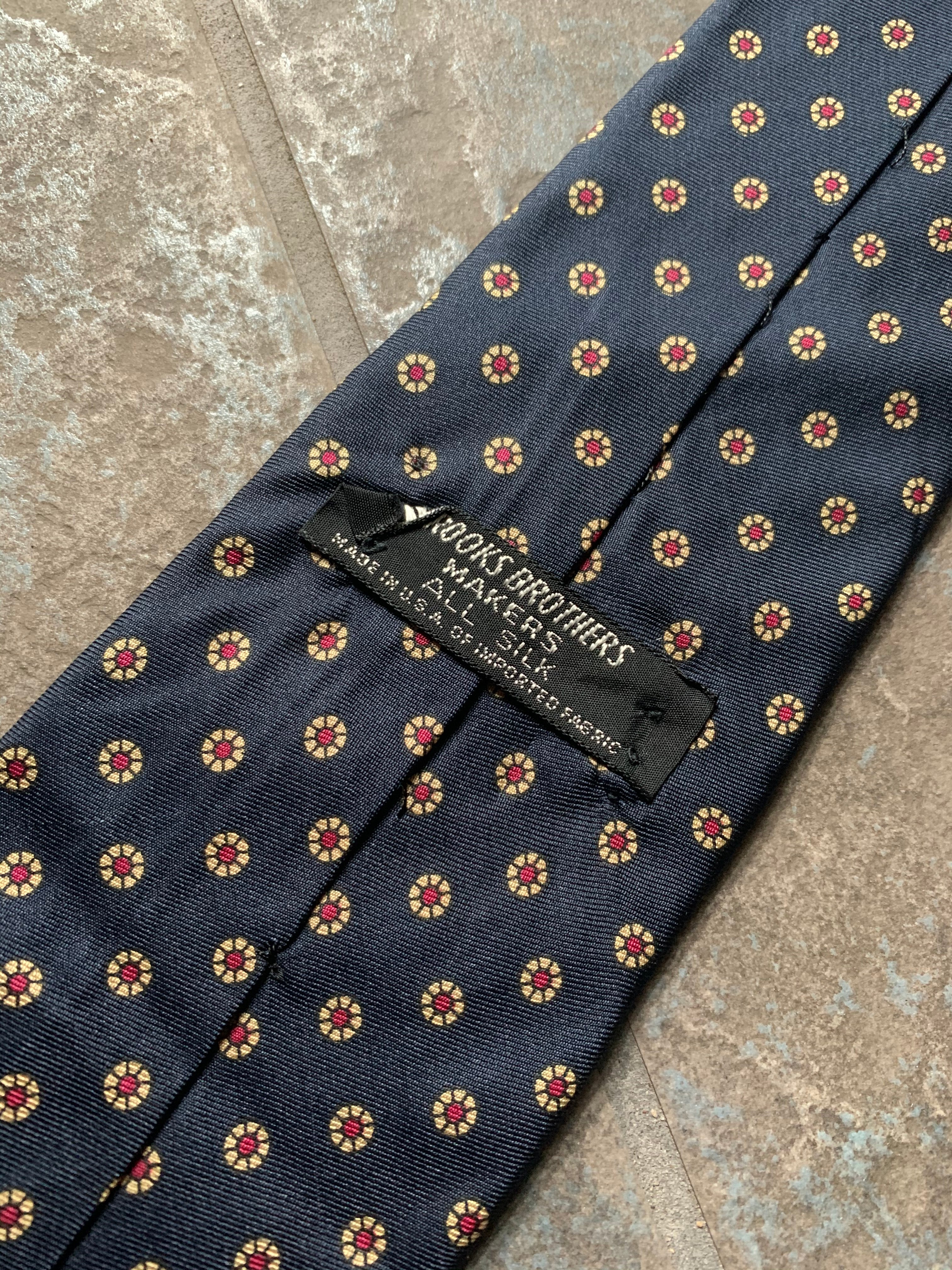 60s tie
