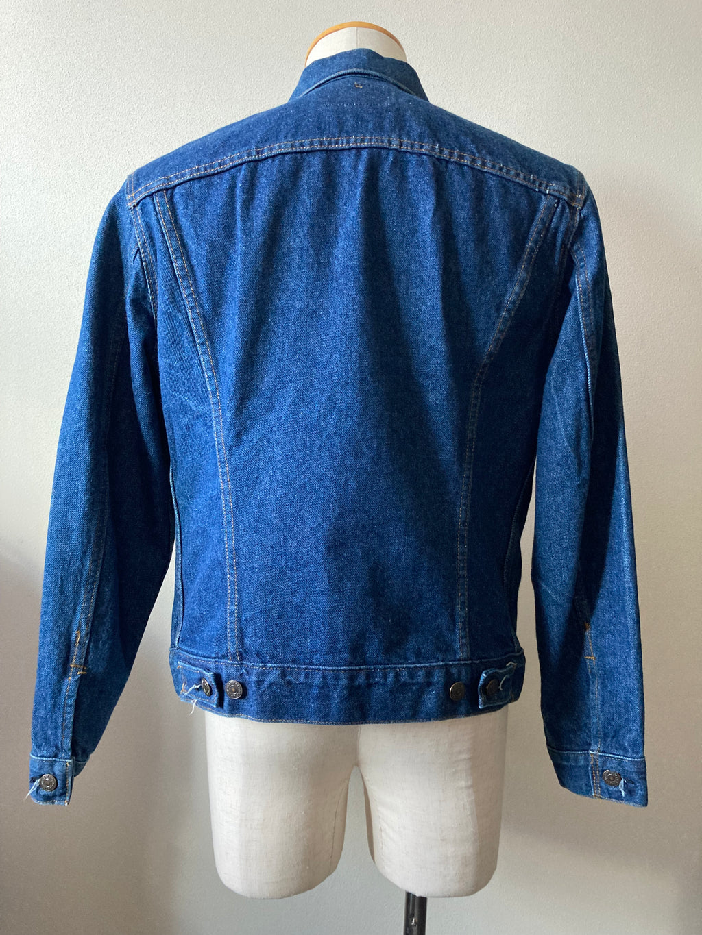 80s 70506-0216
